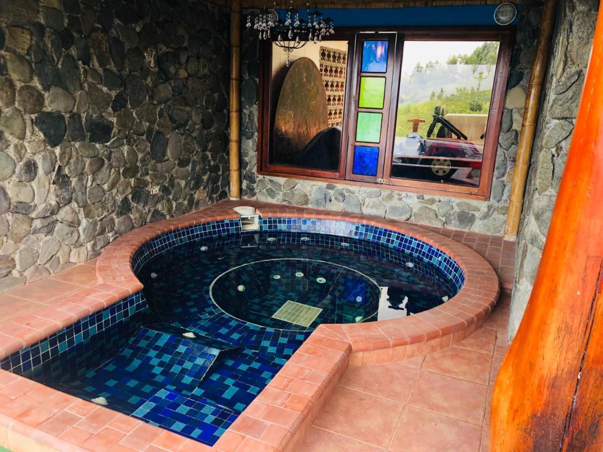 Castillo De Cascadas Finca Hotel Salamina Екстер'єр фото