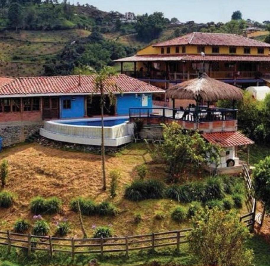 Castillo De Cascadas Finca Hotel Salamina Екстер'єр фото